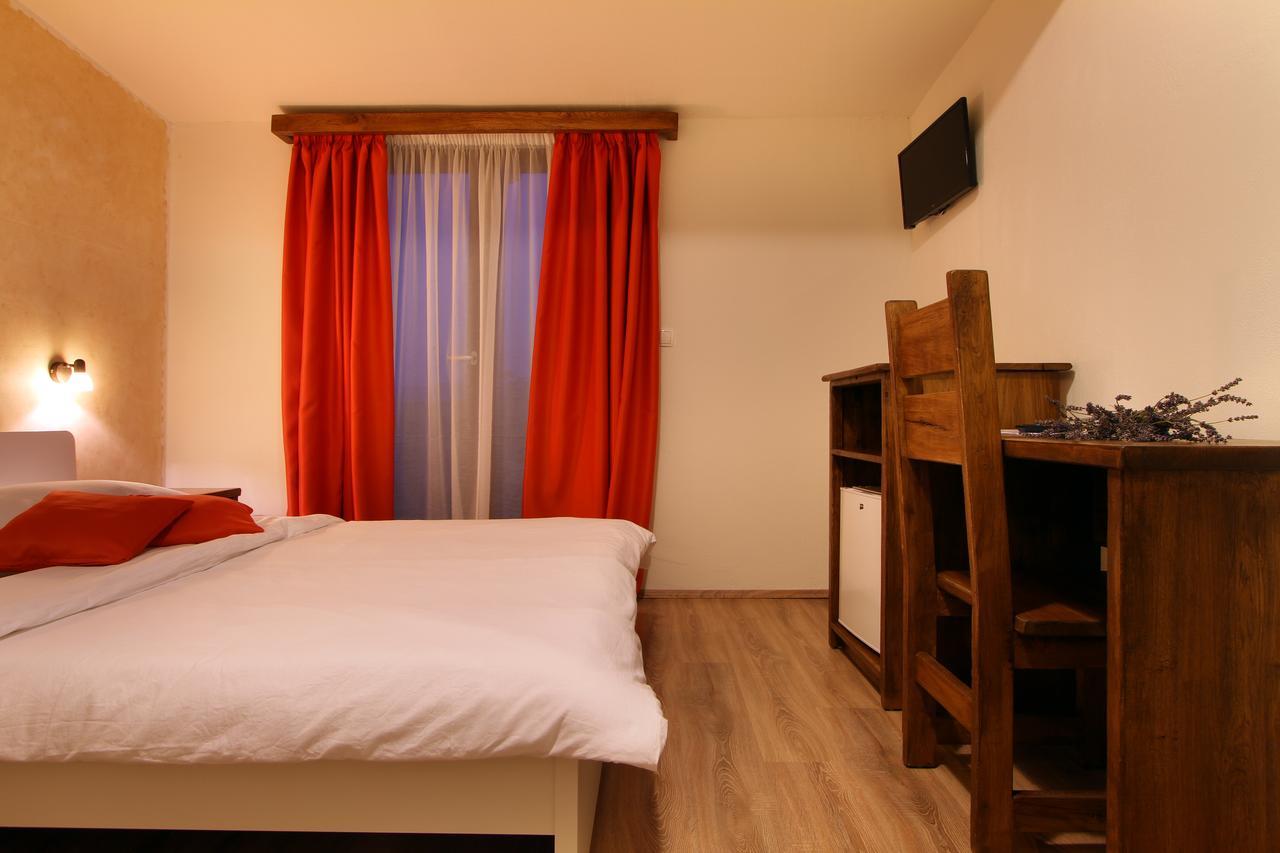Skrbčići B&B Tonivale المظهر الخارجي الصورة